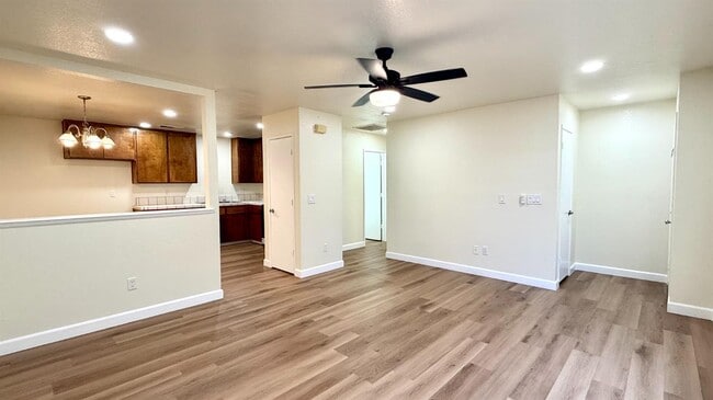 Photo - 2425 Knowlwood Dr