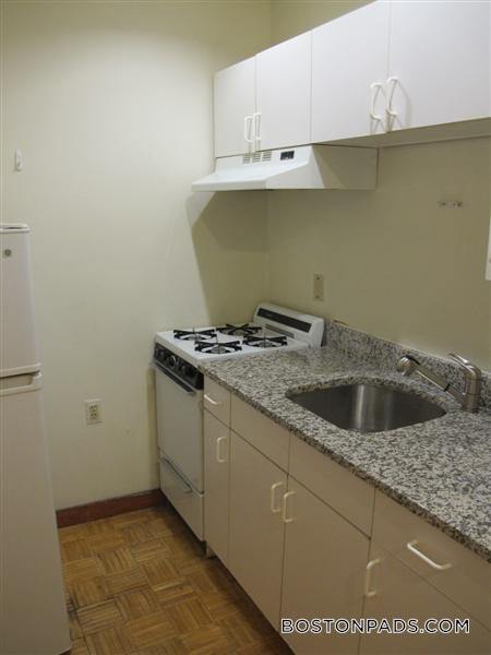 Photo - 165 Hemenway St Unit 2