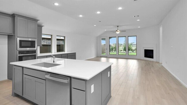 Photo - 2910 Starling Dr