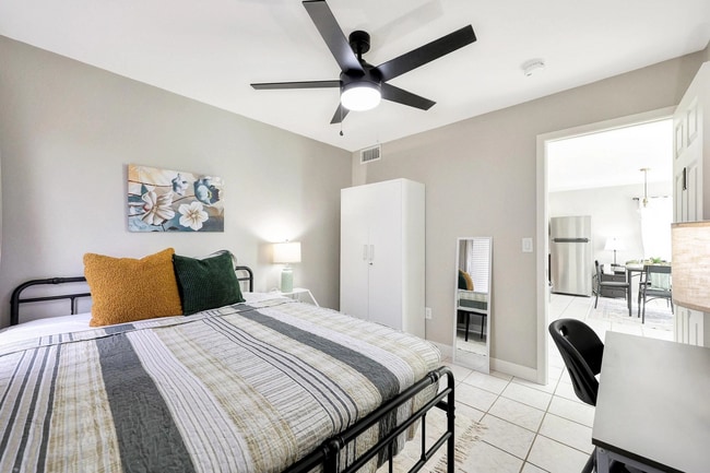 Building Photo - 11328 N 89th Dr