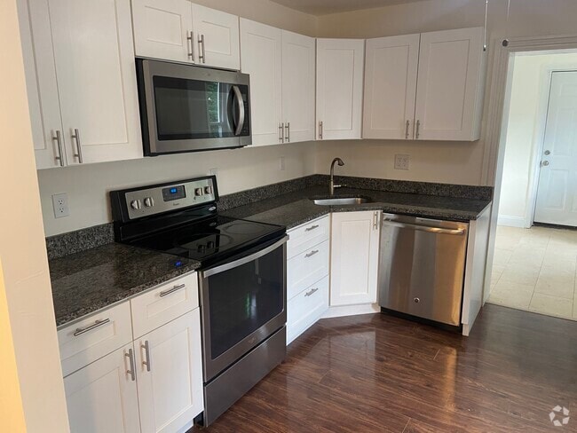 Building Photo - 226-2 Yost Ave Unit 2 Rental