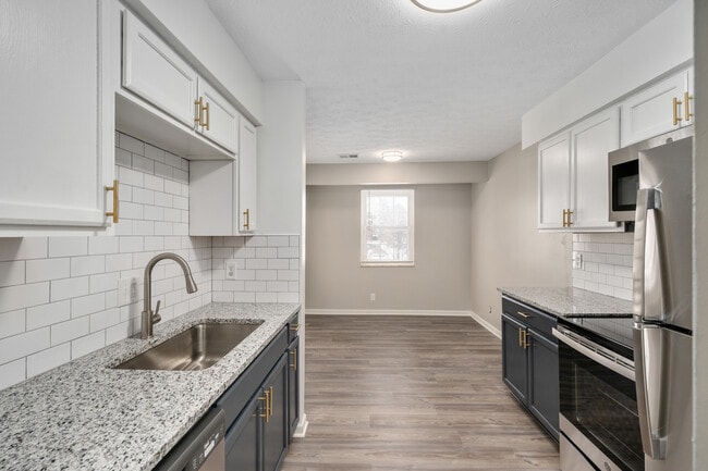 Photo - 101 N High St Unit A4