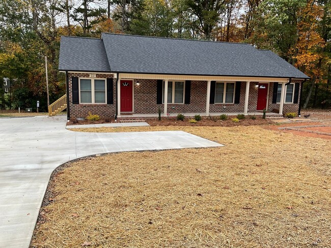 New Duplex on Jance Road, Lincolnton NC 28092 - New Duplex on Jance Road, Lincolnton NC 28092 House