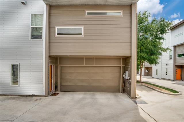Photo - 2452 Thatcher Dr