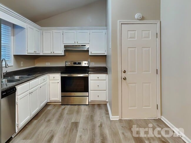 Photo - 210 Kennedy Dr