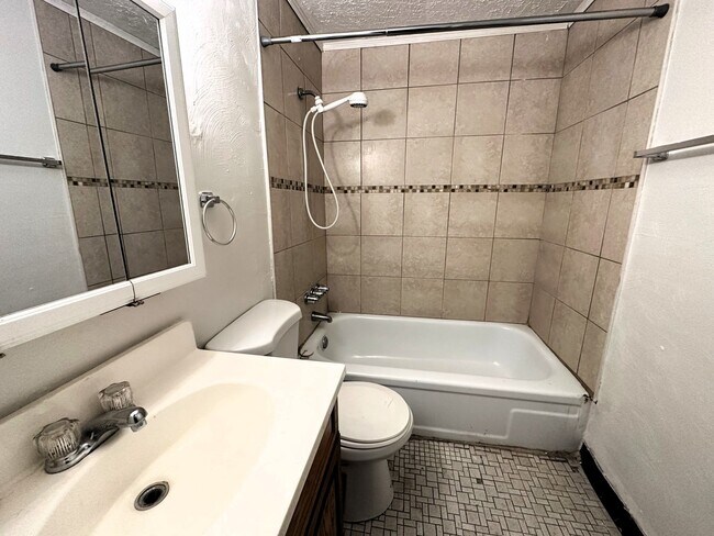 Photo - Highland Park - Apartments For Rent In Pittsburgh Unidad 2