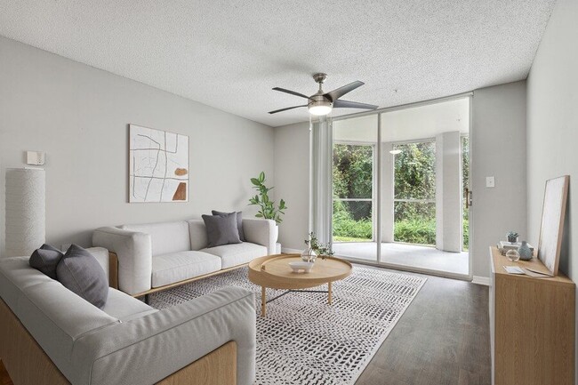 Photo - Vinings at Hunter's Green