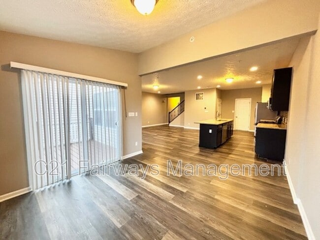 Photo - 6469 Lindsey Ln