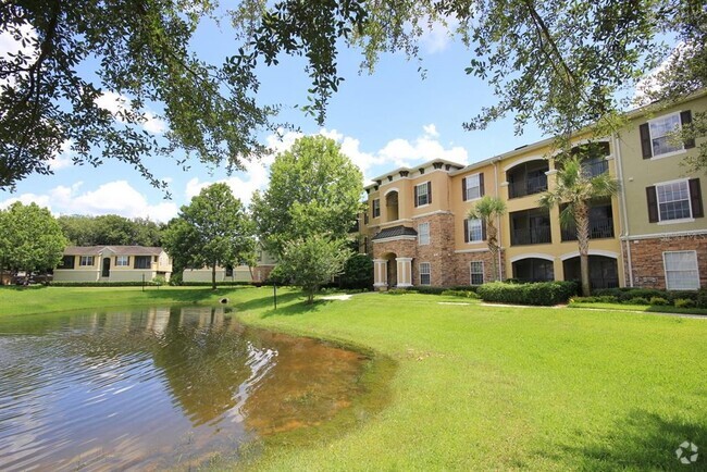 Building Photo - 10203 Courtney Palms Blvd Unit 103 Rental