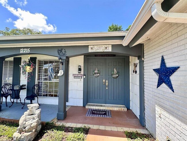 Photo - 12215 Meadowbrook Ln