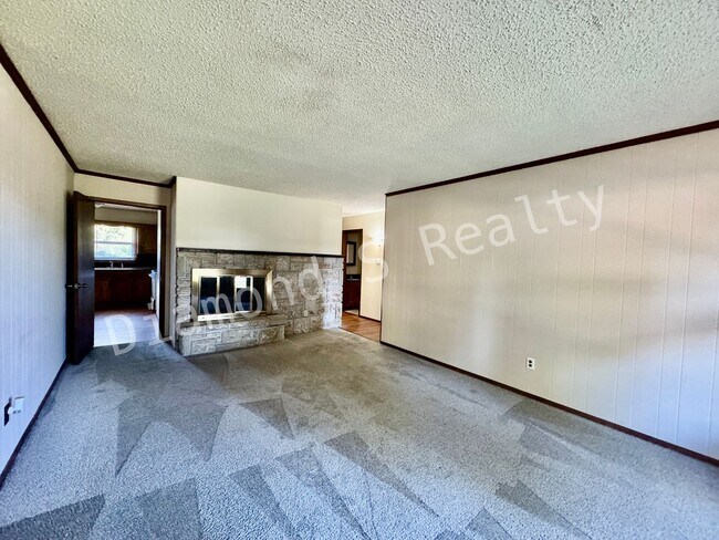 Photo - Southside Springfield!  2 Bedroom/2 Bath D...