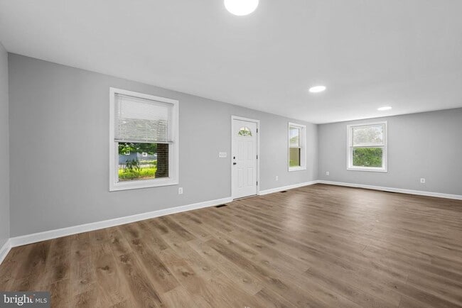 Photo - 1520 Dorchester Ave