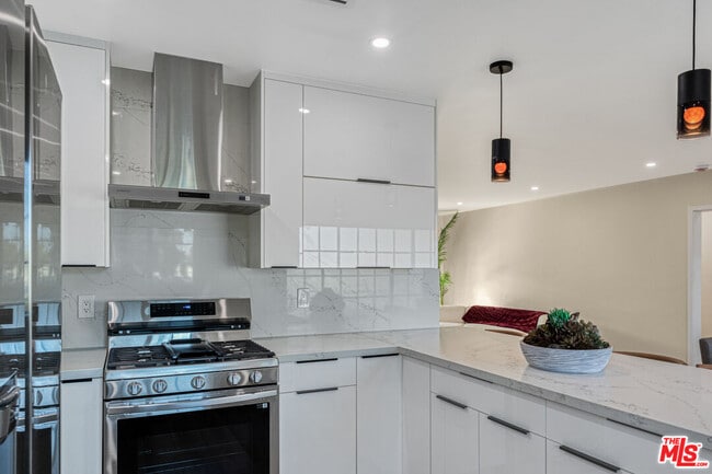 Photo - 3500 Tuller Ave