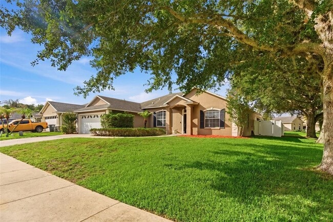 Photo - 896 Princeton Dr