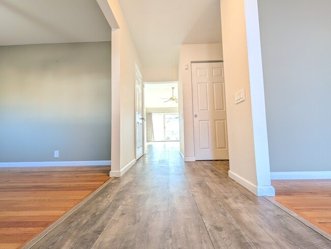 Photo - 3670 Tremont Dr