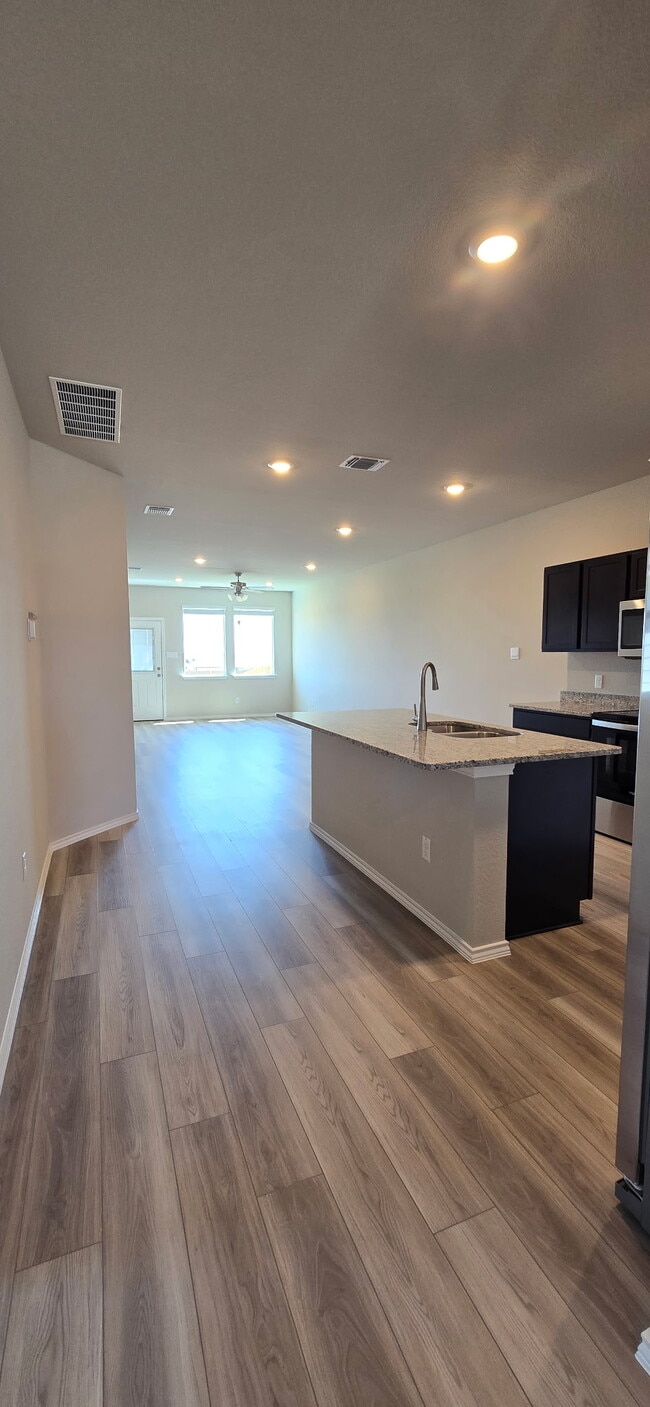 Photo - 1119 Stone Vly Rd Unidad A