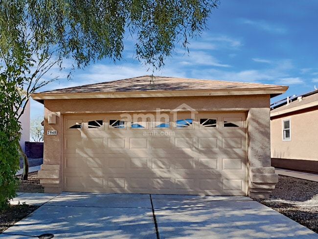 Building Photo - 7948 S Baja Stone Ave