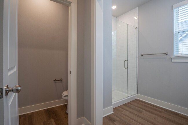 Photo - 953 S Waxflower Ave