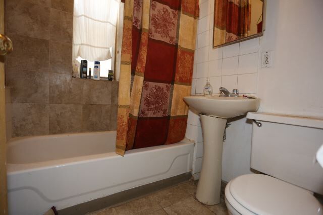 Photo - 1228 N Maplewood Ave Unit G332