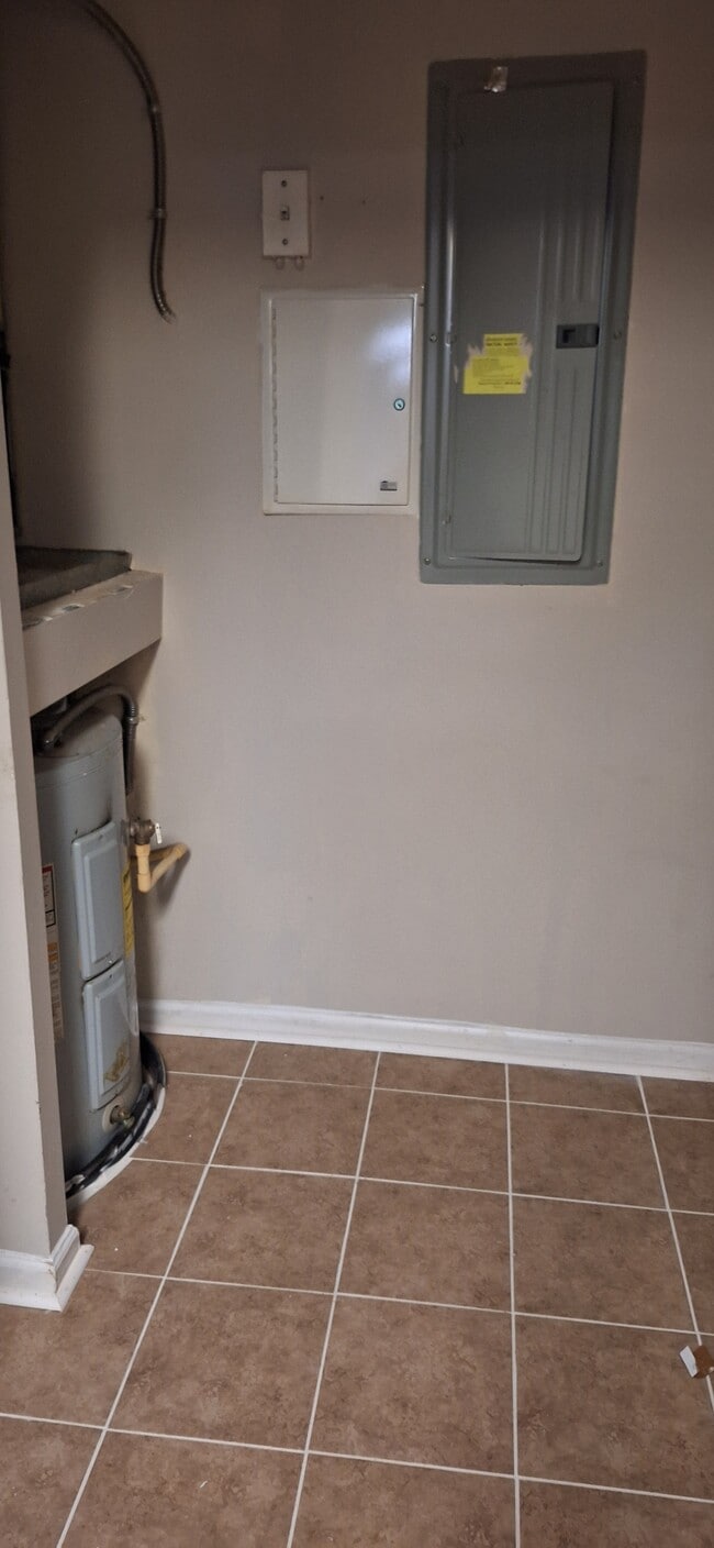 Photo - 8301 Waldrop Pl Unit 8301 Waldrop Place