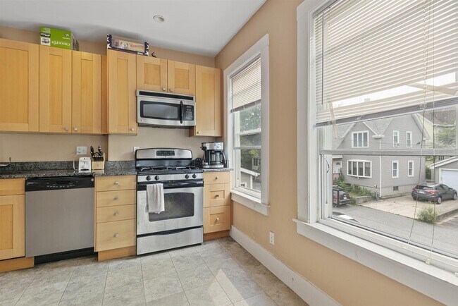 Photo - 34 William St Unit 2