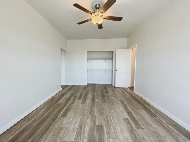 Photo - Cozy & Contemporary Studio in Koreatown