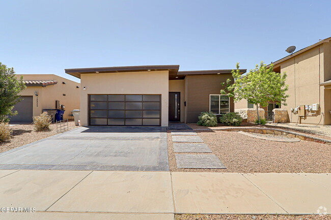 Building Photo - 14816 Tim Hardaway Rental
