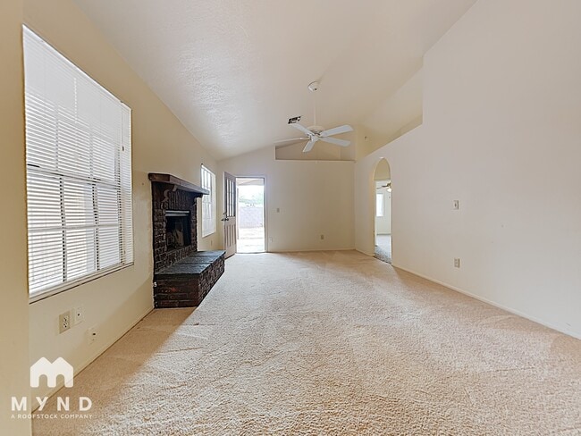 Photo - 1915 S 39th St Unit 29