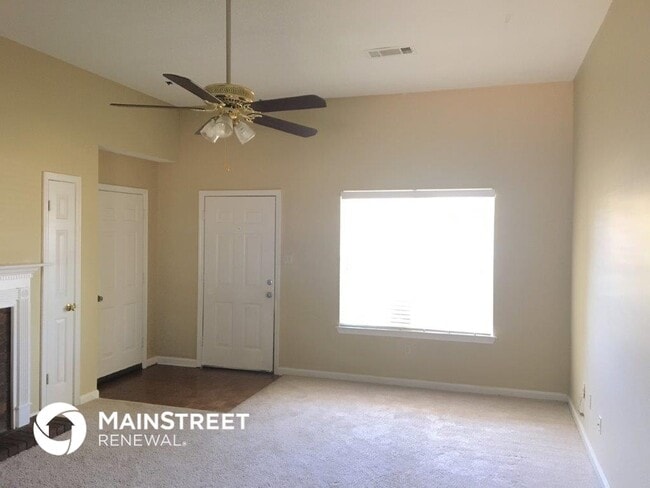 Photo - 8538 Highland Glen Cir N