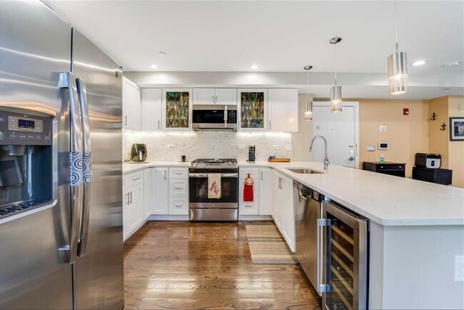 Photo - 126 Delaware Ave Unit 3