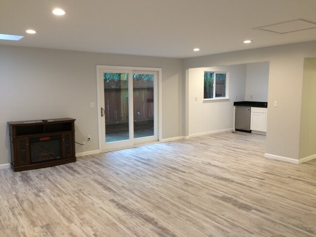 Photo - 7700 Devon Ct