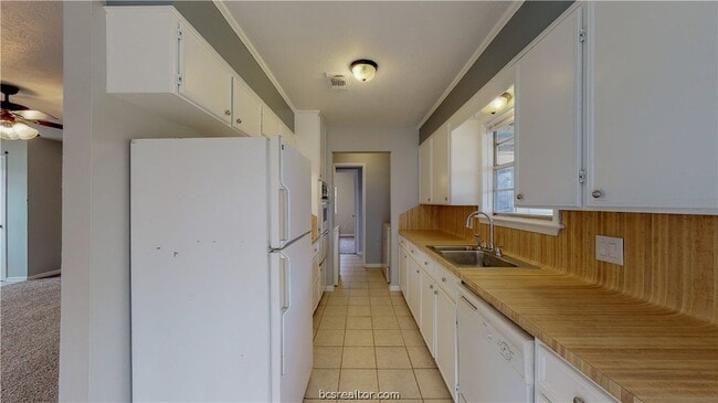 Photo - 1107 Braeswood Dr