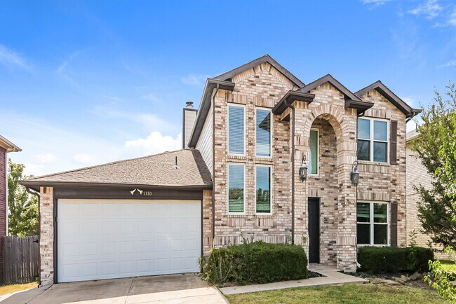 1110 Hampton Dr