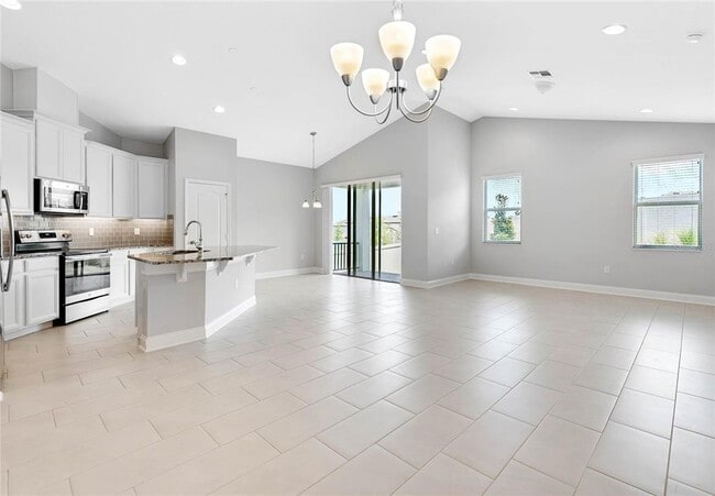 Photo - 17014 Crestmont Blvd