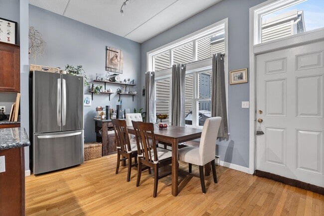 Photo - 2 Eileen Cir Unit 2