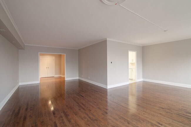 Photo - 3495 Rue de la Montagne Unité 801