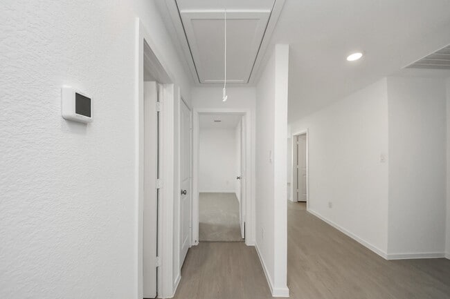 Photo - 6510 Linden Leaf Dr