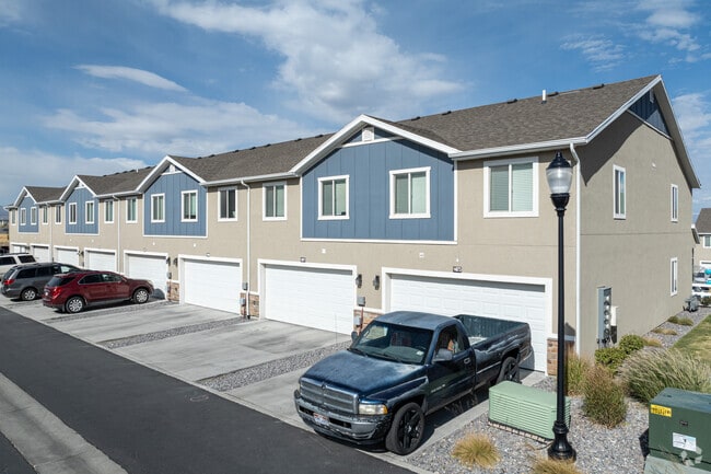 Herriman Townhomes - FC