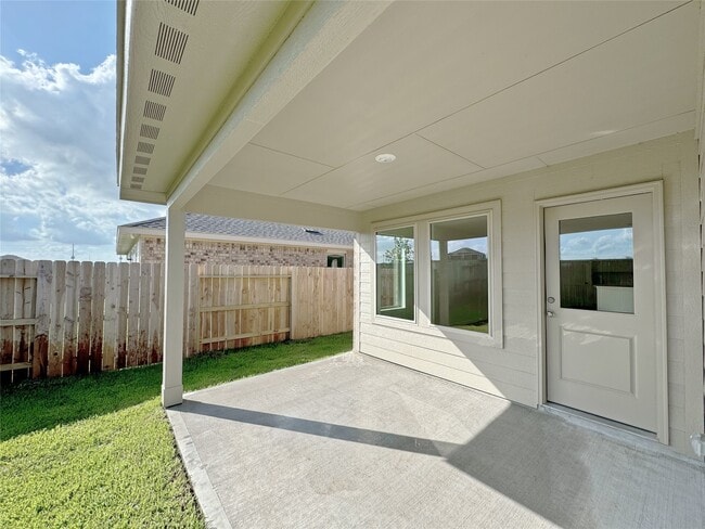 Building Photo - 1634 Blue Cypress Dr