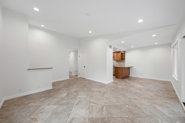 Photo - 1298 Tarryglen Ln