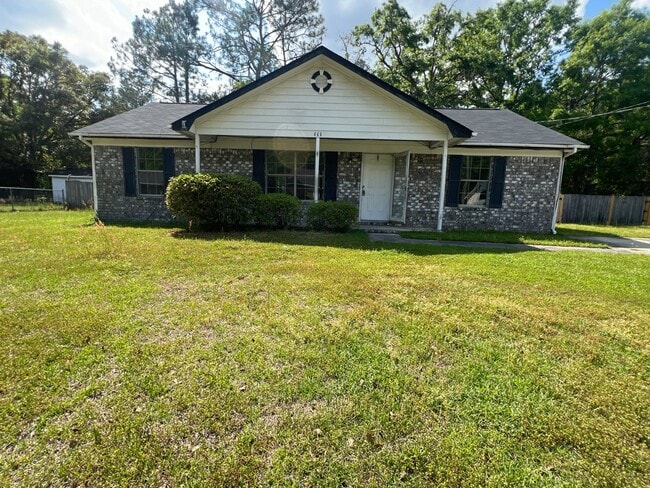 Building Photo - AVAILABLE NOVEMBER [SMALL PETS ONLY]