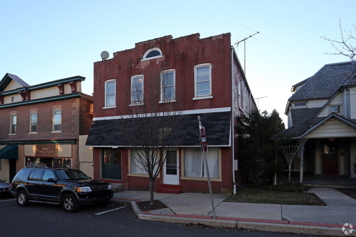 Washington Glen - Washington Glen Apartments