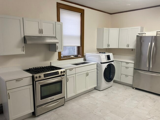 Photo - 5839 W Midway Park