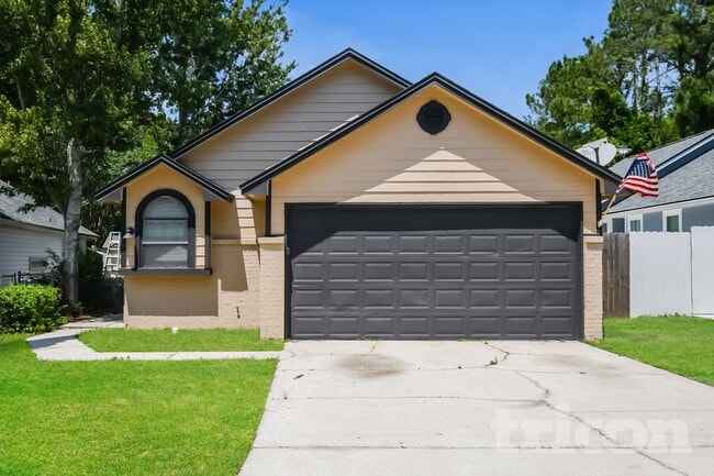 Photo - 1313 Independence Dr