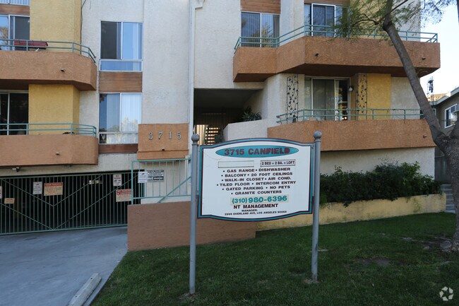 3711 - 3715 S Canfield, ¡alejado - can371