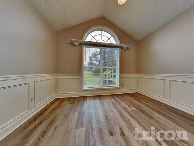 Photo - 5677 Conner Rd