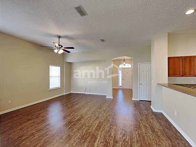 Photo - 86865 Riverwood Dr