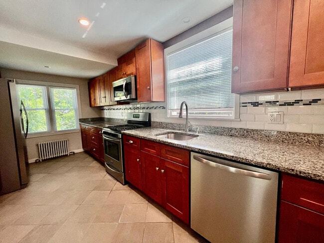 Building Photo - 130 Harrison Ave