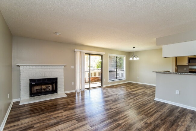 Photo - 7906 Greenside Ct