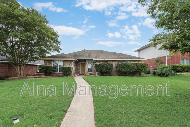 Photo - 1443 Chapman Dr House